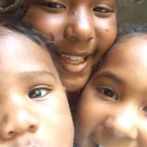 Meet your Posher, Vania